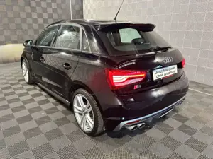 Audi S1 SB 2.0 TFSI*QUATTRO*BiXENON-TEMP-SP.SITZE-SHZ Bild 3