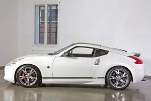 Nissan 370Z GT-Edition, sehr gepflegt ! Bild 2