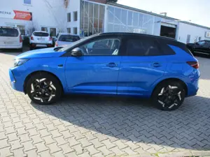 Opel Grandland X Grandland GSe Hybrid 4  300PS Allrad Bild 2