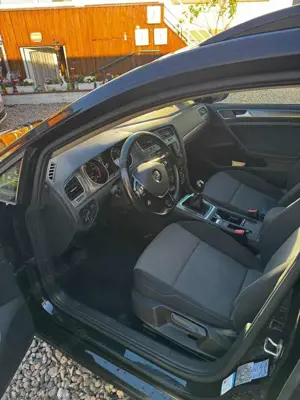 Volkswagen Golf Variant Golf Variant 1.6 TDI Trendline Bild 2