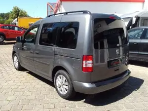 Volkswagen Caddy 1.6 TDI DSG "Comfortline" Bild 4