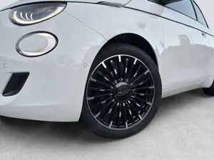 Fiat 500e La Prima  * BATTERIEZERTIFIKAT * Bild 3