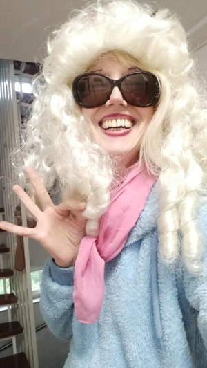 Trash for Cash Real oder online seltsame Vorlieben und Fetisch für Müll und Unsinn absolut schräg 