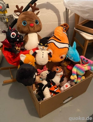 Kuscheltiere Puppen ganzen Karton zu verkaufen 
