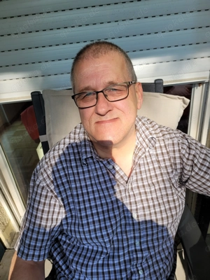 Er sucht Ihn für Spaß zu zweit