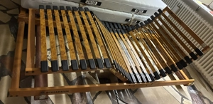 1 Paar  Lattenröste je 80x200 cm mit Motor von Schlaraffia 