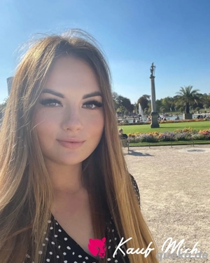 Sexcam, Sexchat, Telefonsex und Verkauf von Fotos und Videos