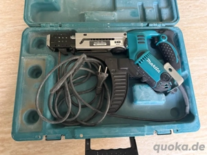 Makita 6842 Magazinschrauber