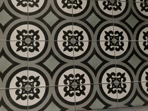 Dekorfliesen grün grau 