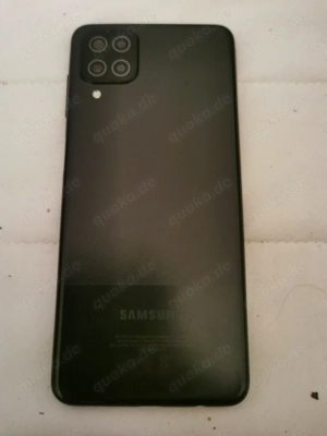 Samsung A12 defekt