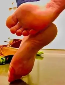 Freitag, 7.11. ab  23 Uhr an der A27: Fußlecker gesucht!