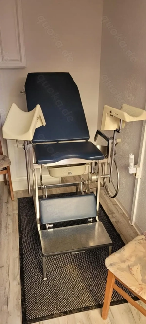 Suche aufgeschlossene Frau für Sex auf dem Gyn-Stuhl