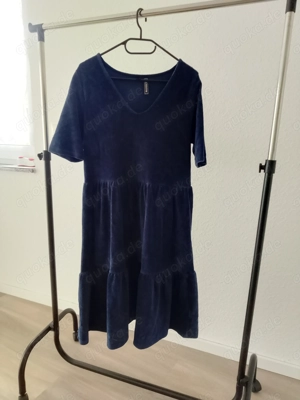 Neuwertiges fein Cord Kleid gr.40 42 Marke BonPrix