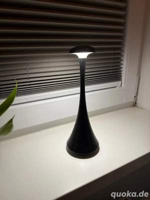 NoirGlow   Elegante schwarze Akku-Tischlampe, dimmbar & kabellos