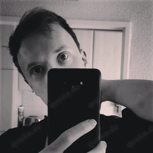 Student mit 23cm als Stripper für deine Bespaßung zu haben