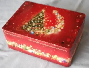 verschiedene Blechdosen