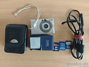 Verkaufe Canon Digitalkamera mit reichhaltigen Zubehör 
