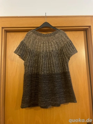 Braune Strickjacke von Taifun, Größe 44, Ersatzknopf Bild 3