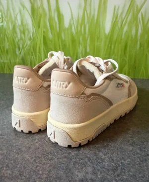 Autry Sneaker 38 Bild 3