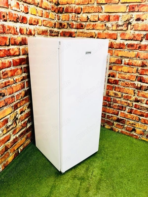  NoFrost A++ 175L Gefrierschrank Privileg (Lieferung möglich)