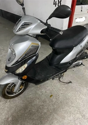 4-Taktroller wenig Km fahrbereit versichert neue Batterie Zündkerze Vergaser