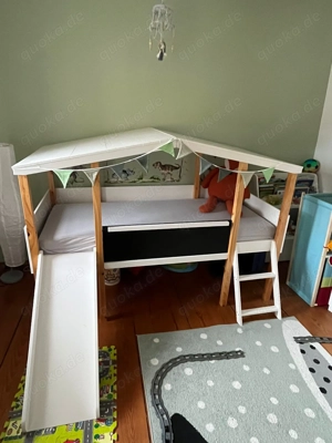 Kinderhausbett mit Rutsche 