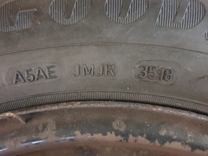 4 Winterreifen 195 65 R 15 GOODYEAR auf VW Golf Felgen 7 mm Bild 4