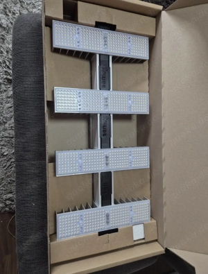 Sanlight Evo 4-80 1.5 LED Growlampe + Bluetooth Dimmer und 90  Winkel Netzkabel