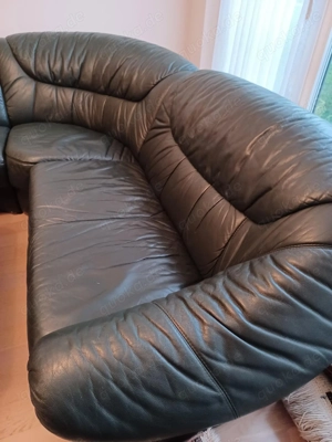 Ledercouch-Garnitur tannengrün zu Verschenken