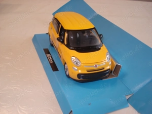 2 Fiat 500 NewRay Metall Modell 1 24 neuwertig unbespielt, OVP., Bild 4