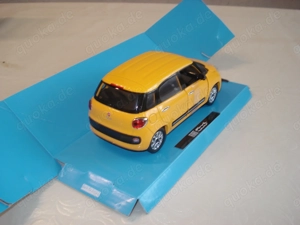 2 Fiat 500 NewRay Metall Modell 1 24 neuwertig unbespielt, OVP., Bild 7