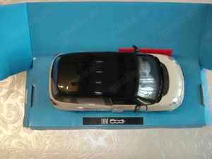 2 Fiat 500 NewRay Metall Modell 1 24 neuwertig unbespielt, OVP., Bild 10