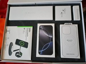Apple iPhone 16 pro, Watch, AirPods, BostCharge, Clear Case Geschenkebox Weihnachtsgeschenk NEU