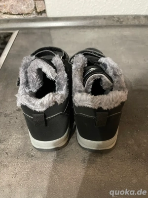 Schwarze Winterstiefetten Grösse 38 Bild 2