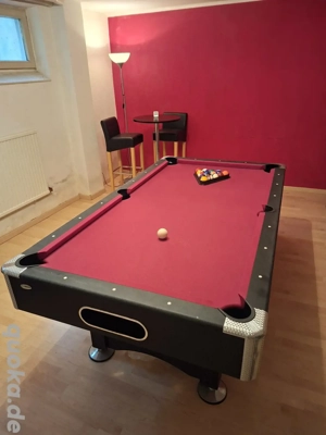 Billiardtisch