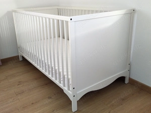 Kinderbett IKEA-SOLGUL 140 x 70 cm mit Bettwäsche und mehr