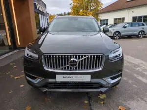Volvo XC90 Inscription Expression Recharge Plug-In Hybrid AWD Bild 2