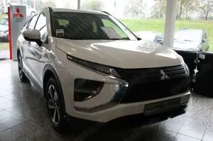Mitsubishi Eclipse Cross Plug-in Hybrid BASIS 2.4 MIVEC 4WD
