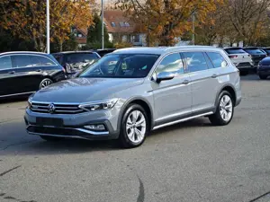 Volkswagen Passat Alltrack 200PS 4m #Leder #AHK #Matrix-Led
