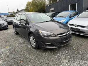 Opel Astra J Sports Tourer Active