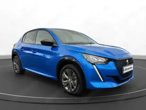 Peugeot 208 Elektro 98,7% Allure Pack Kamera ACC PDC SHZ Bild 3