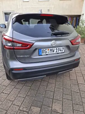 Nissan Qashqai 1.3 DIG-T ACENTA