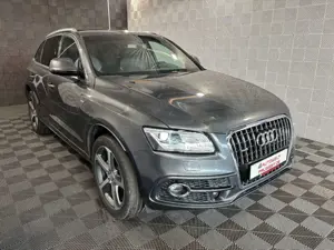 Audi Q5 2.0 TDI QU*S-LINE*ACC-AHK-PANO-NAVI-KLMA-SPUR