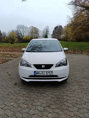 SEAT Mii