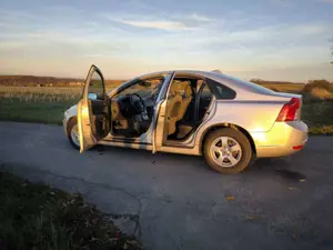 Volvo S40 Summum Business Bild 4