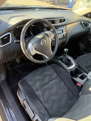 Nissan X-Trail 1.6 dCi Visia Bild 1