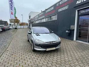 Peugeot 206 CC 2.0 Platinum*Export*Gewerbe*Bastler* Bild 4