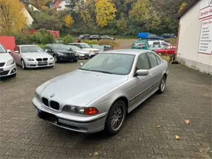 BMW 528 528iA