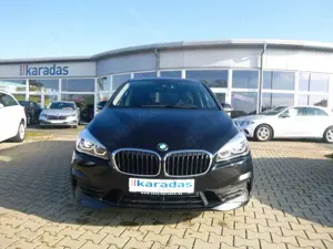 BMW 220 d Gran Tourer AUT/NAV/LED/Sitzheiz Bild 3