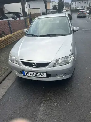 Mazda 323